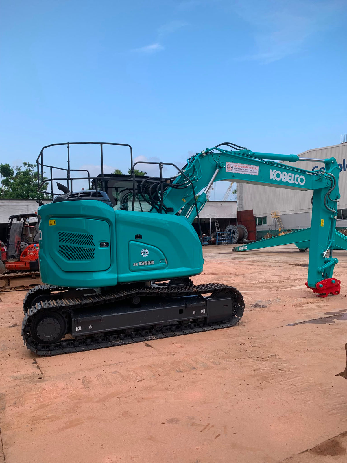Brand New Kobelco SK135SR-5