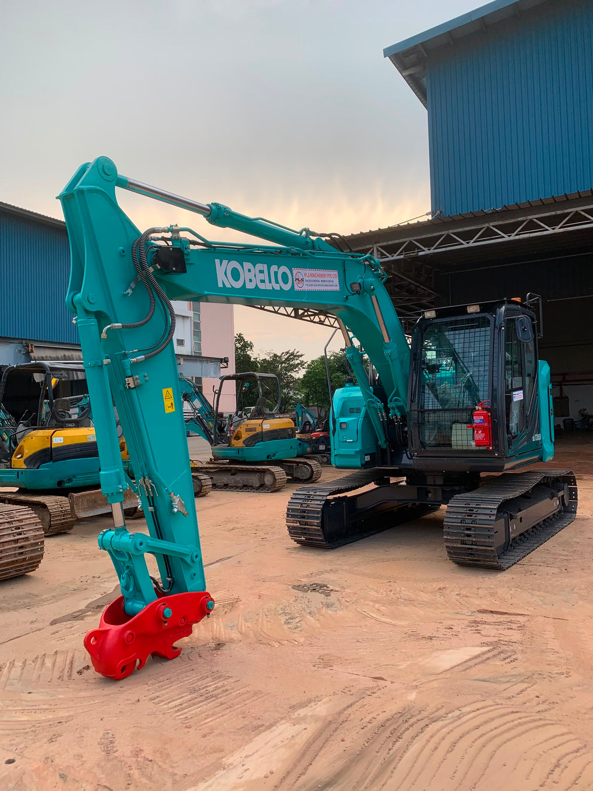 Brand New Kobelco SK135SR-5